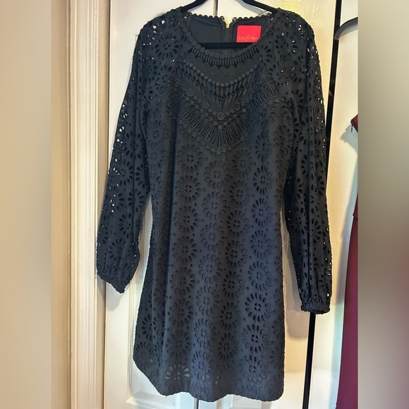 Lilly Pulitzer Dresses & Skirts - Lilly Pulitzer Black Eyelet Long Sleeve Dress